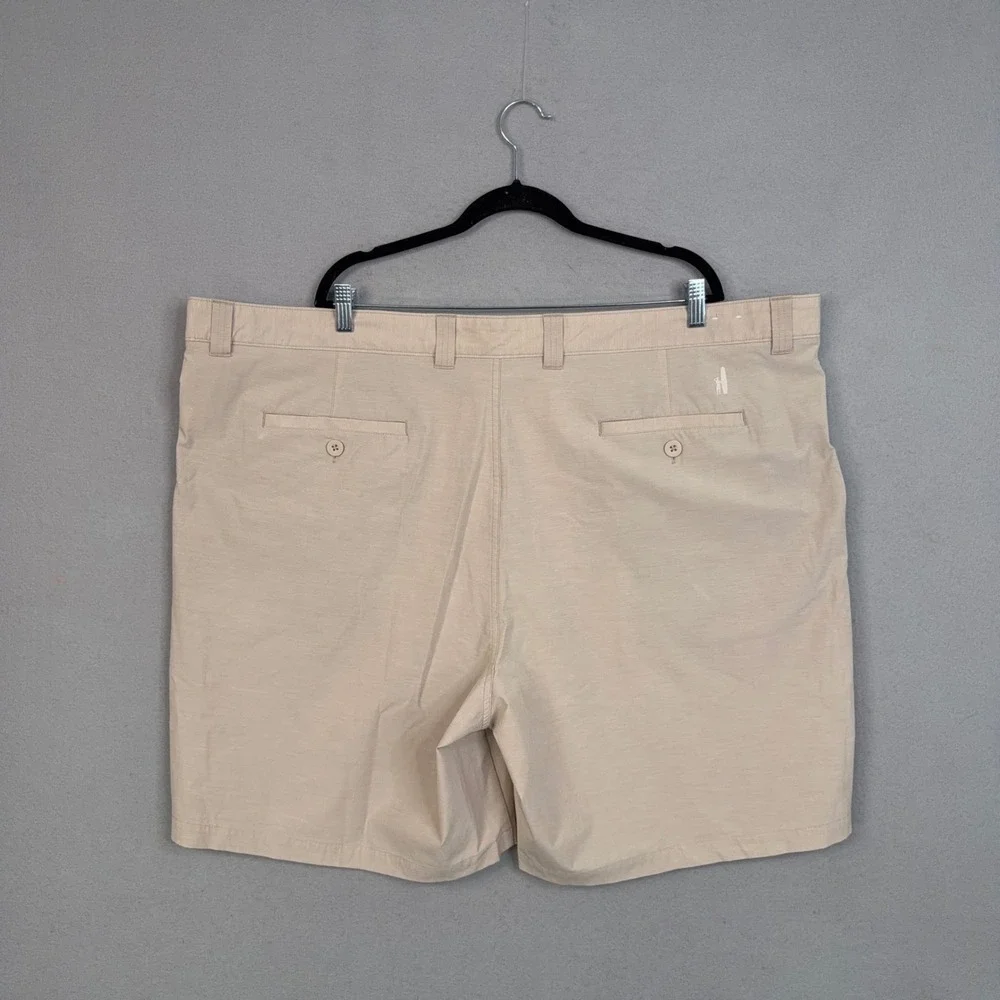 Johnnie-O Shorts Mens 52 Beige Performance Stretch Golf Preppy Casual